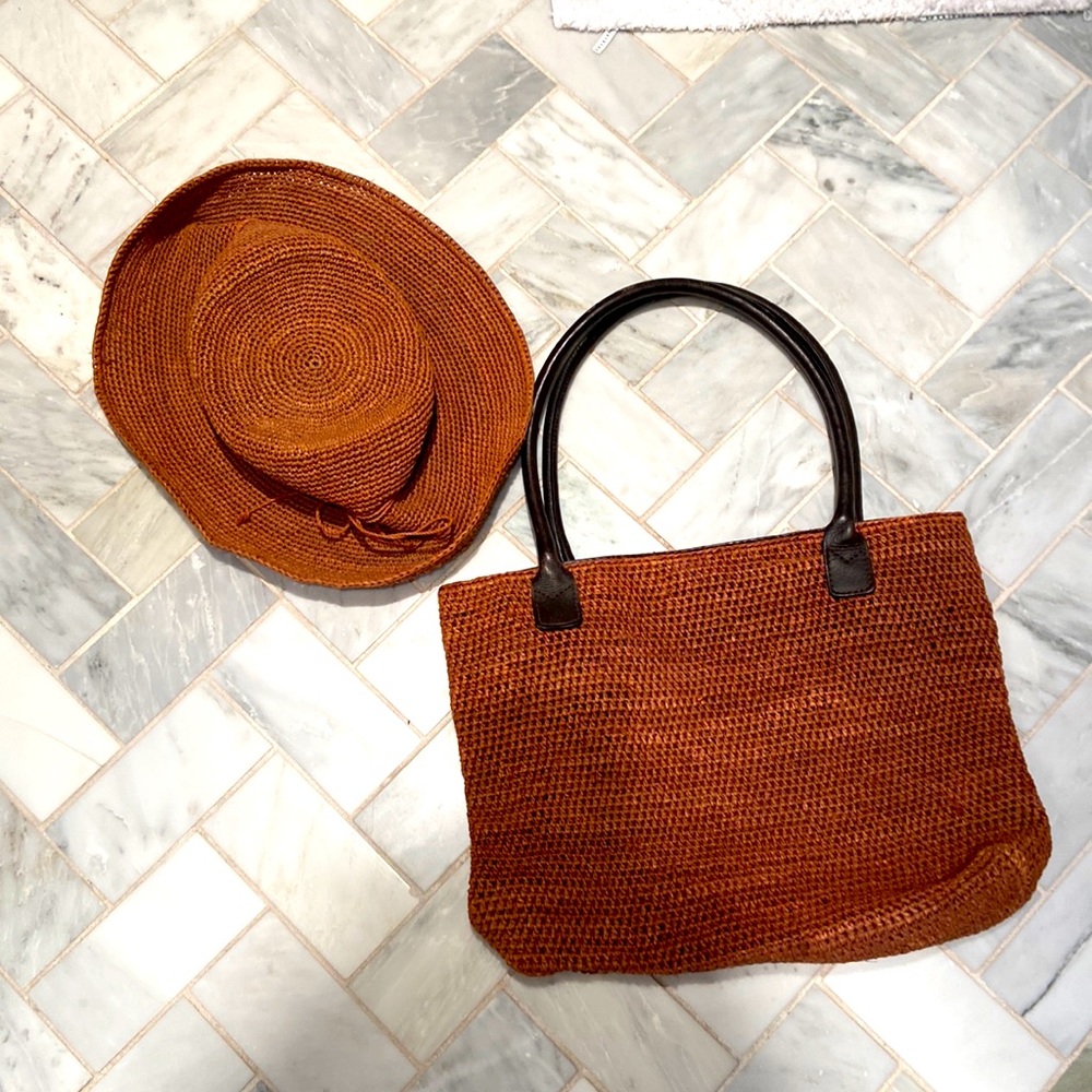 Matching Helen Kaminski hat and bag